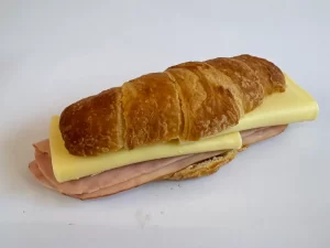 Croissant Jamón y Queso